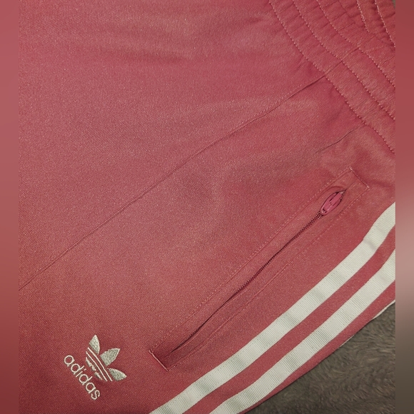 Womens addidas tracksuit, matching set - Picture 6 of 7